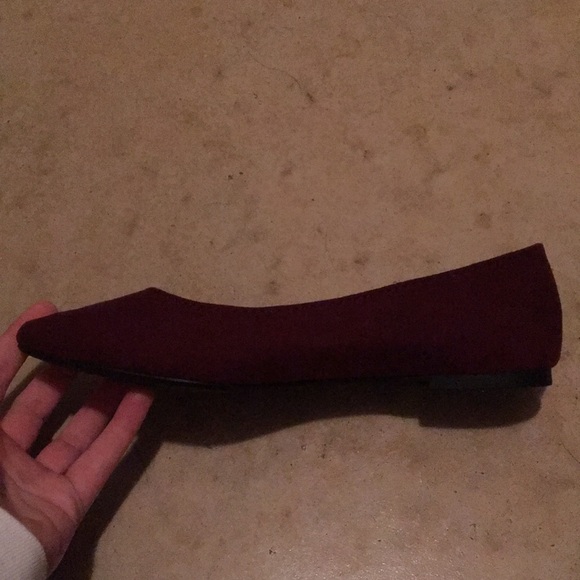 Flats - Picture 2 of 3